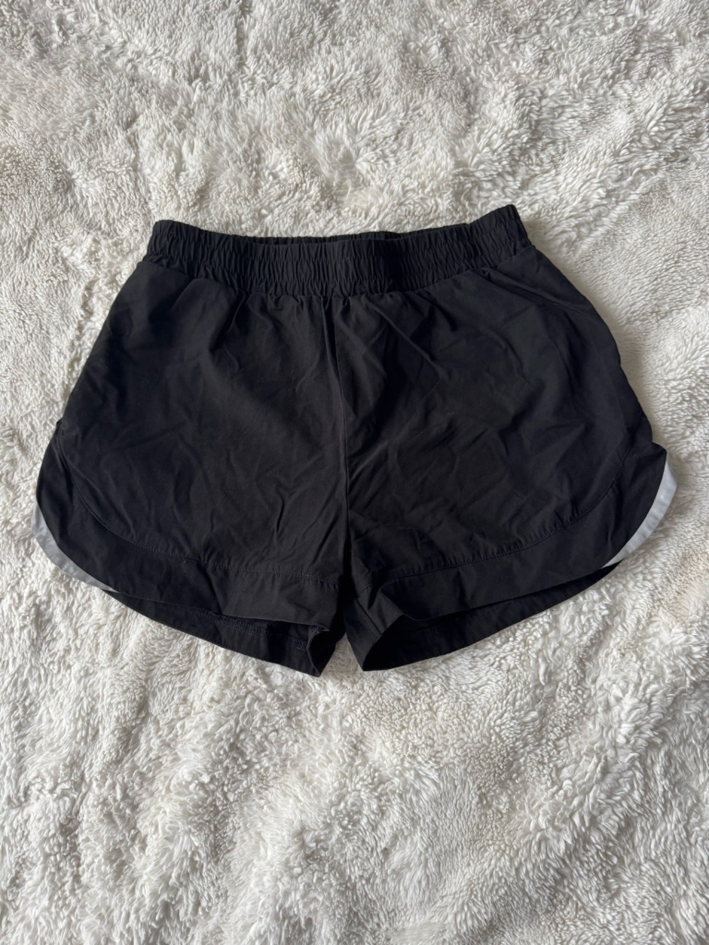Alphalete Women’s Black Stride Running Shorts 3” Sz M